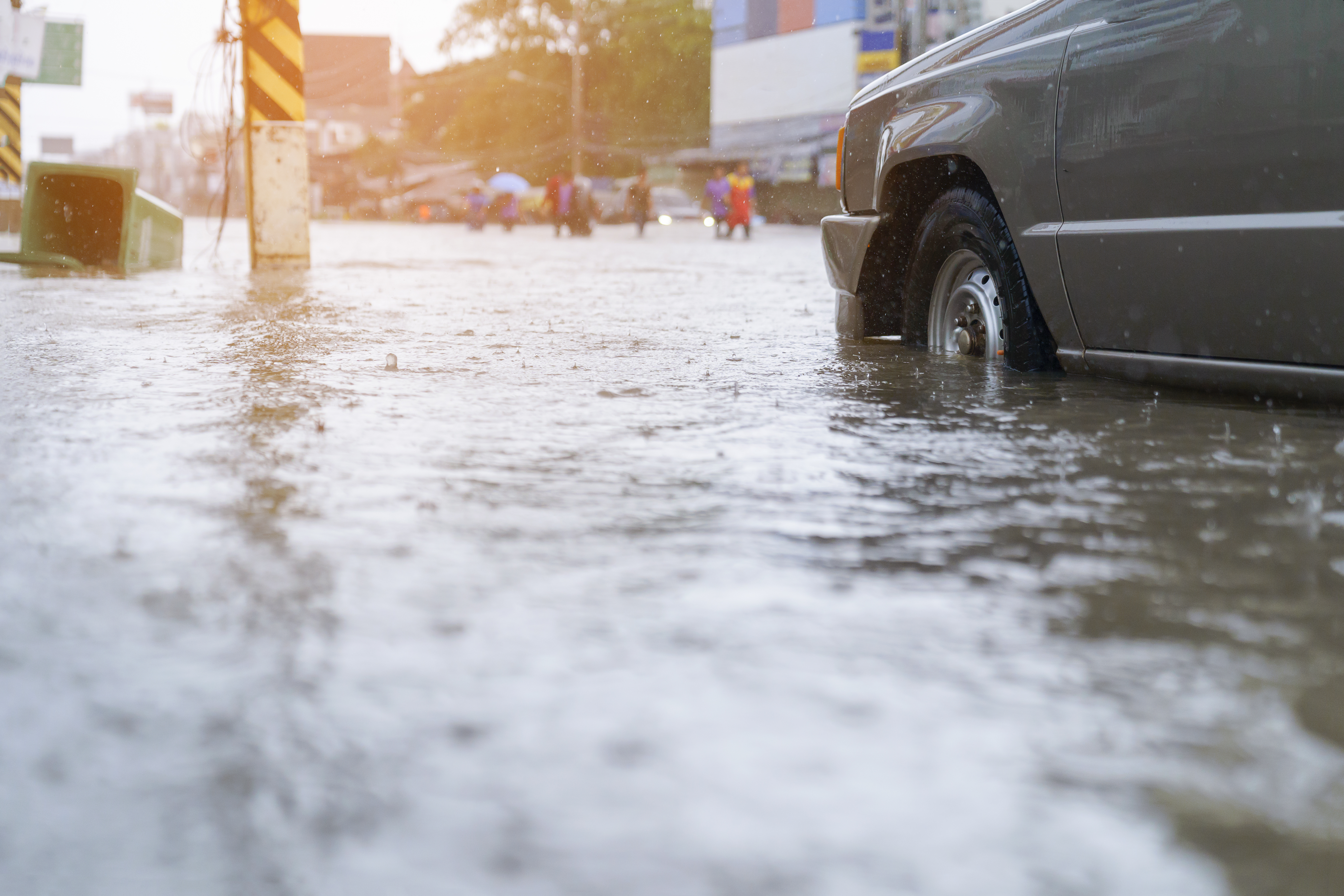 Cuidados com o carro em situação de enchente.