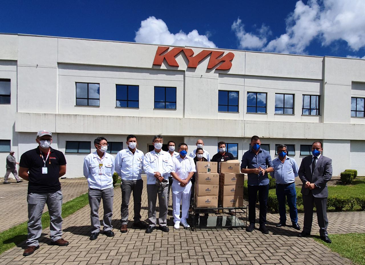 KYB entrega 1000 máscaras especiais aos profissionais de saúde de Fazenda Rio Grande